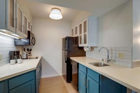 Staybridge Suites - 24