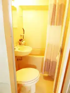 Kyoto Uraraka Guest House - 16