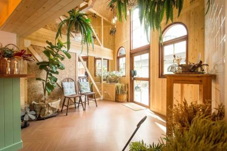 Barn & Bed Hostel - 10