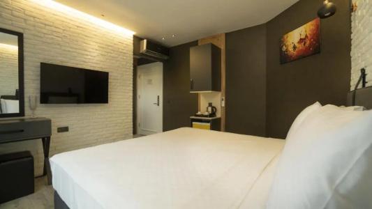 Estera Silent - 83
