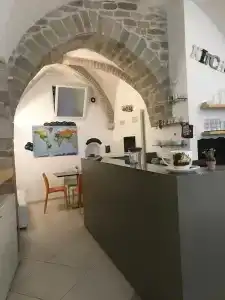 Little Italy Boutique Hostel - 32