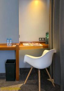 Boutique Gauthier - 79