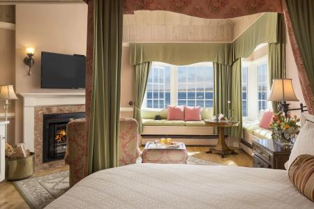 Spindrift Inn - 46