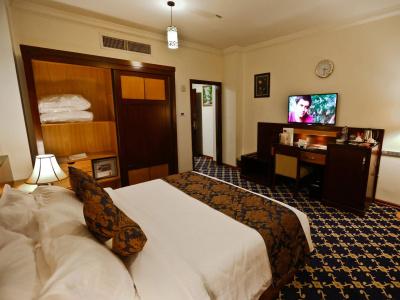 Al Thuraya - 3
