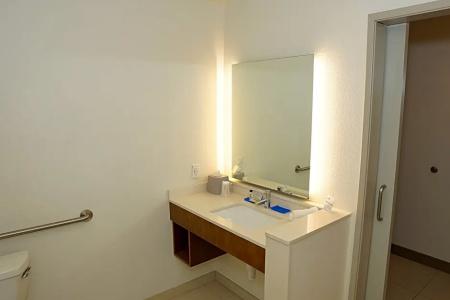 Holiday Inn Express & Suites - Aurora Medical Campus, An Ihg - 71