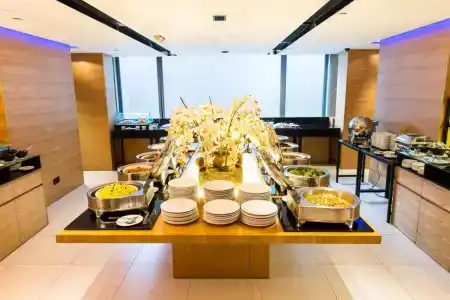 The Empire - Causeway Bay - 18