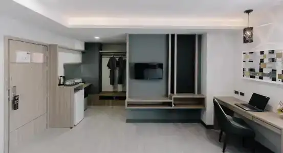 Arista Ubon - 27