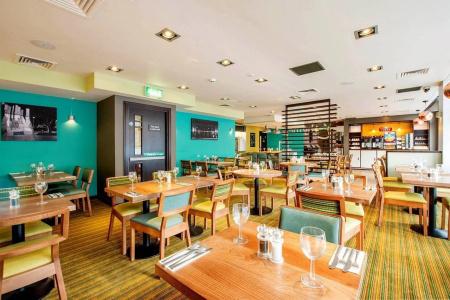 Premier Inn Euston - 4