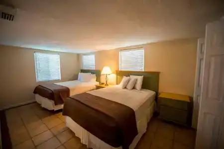 Siesta Key Beachside Villas - 26