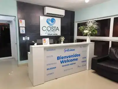 Costa Love - 1