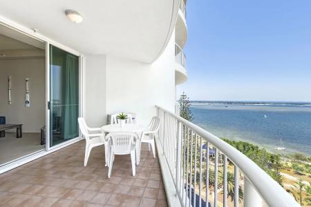 Crystal Bay On The Broadwater - 236