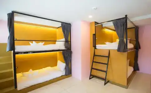 Oyo 531 Le Light House & Hostel - 1