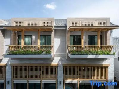 Shan Villas Sukhumvit - 104