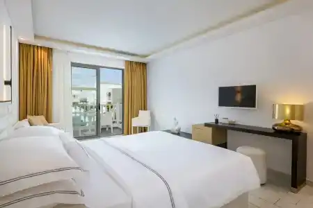Diamond Deluxe - Adults Only - 101