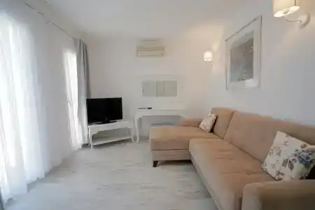 Art Suites - 3