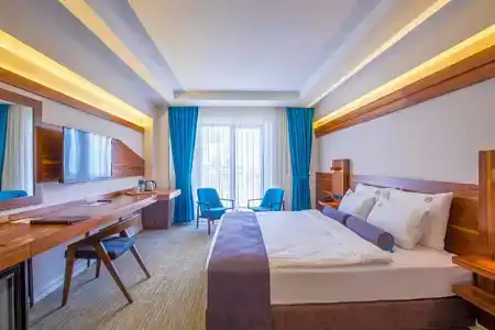 Karpalas City & Spa - 80