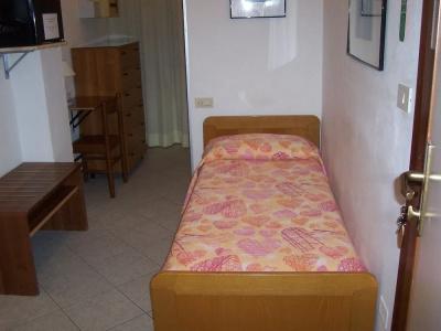 Caldin's - 28