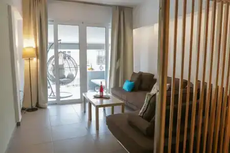 V36 Suites - 0