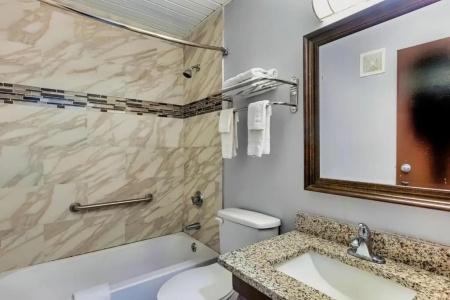 Days Inn by Wyndham Savannah Gateway I-95 - 15