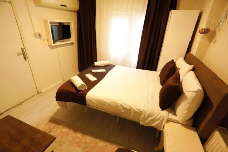 Nezahat Sultan Apart - 86