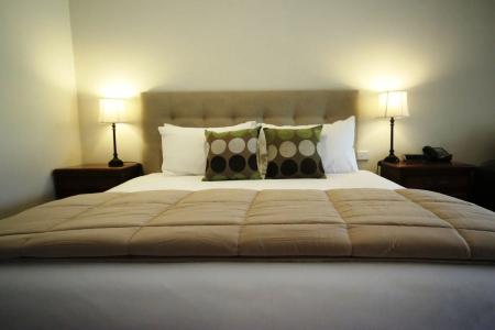 Bell Tower Inn - 2