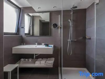 Bluesun Berulia - 153