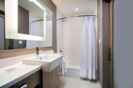 SpringHill Suites by Marriott Miami Doral - 7