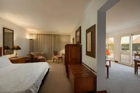 Le Meridien Pyramids & Spa - 77