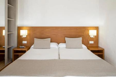 Apartamentos El Moro - 4