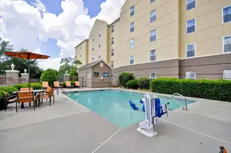 Homewood Suites by Hilton - 16
