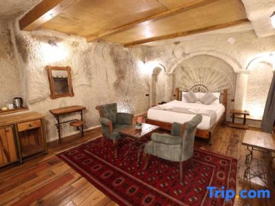 Sarnich Cave Suites - 164