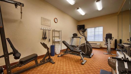 Best Western Plus San Antonio East Inn & Suites - 19