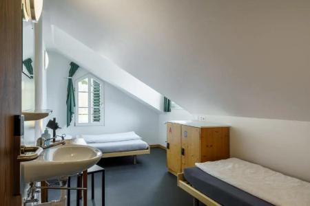 Backpackers Villa Sonnenhof - - 32