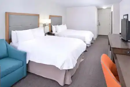 Hampton Inn Portland East - 3