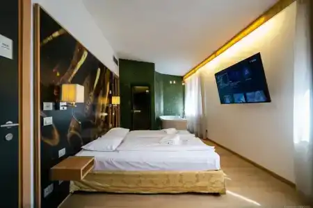 Boutique Exclusive B&B - 190