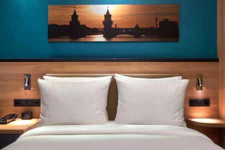 Hampton by Hilton Berlin City Centre Alexanderplatz - 3