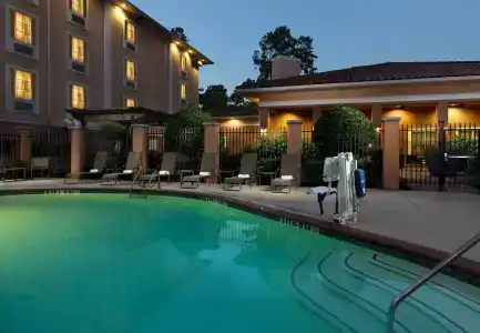 TownePlace Suites Houston Intercontinental Airport - 16