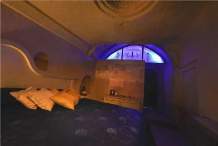 Sunak Cave Boutique - 33