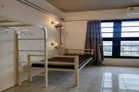 8 Sleeper Street Hostel - 18