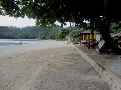 PingChan Koh Phangan Beachfront Resort - 19