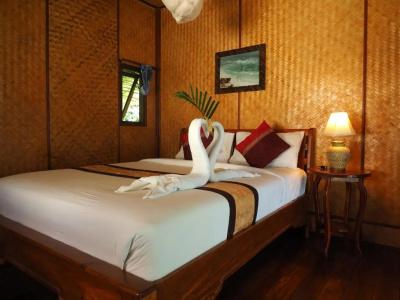 Koh Chang Bailan Beach Resort - 82