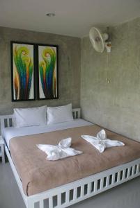 Ban's Avenue Guesthouse - 17