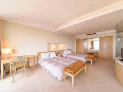 Spring Golf & Art Resort Awaji - 76