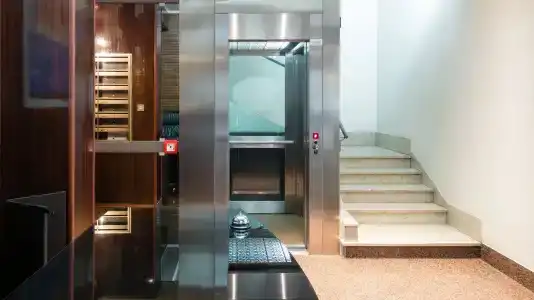 Suite in Center - 9