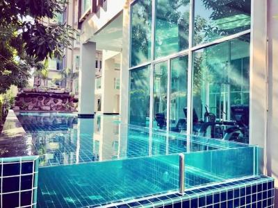 The Lux Ladprao 10 - 16
