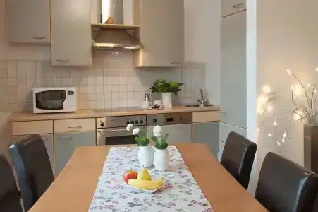 König - 18