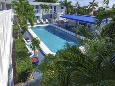May-Dee Suites in Florida - 9
