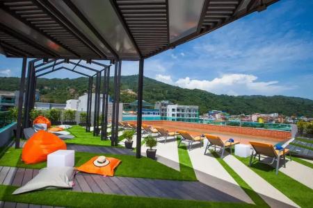 The Crib Patong - 0