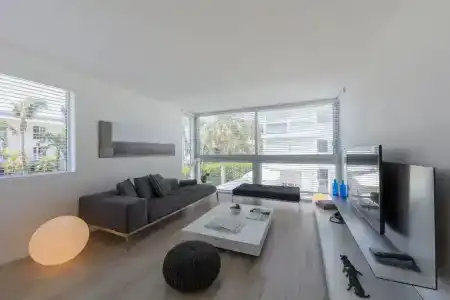 Beach Haus Key Biscayne Contemporary - 111
