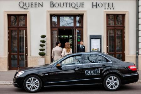 Queen Boutique - 41